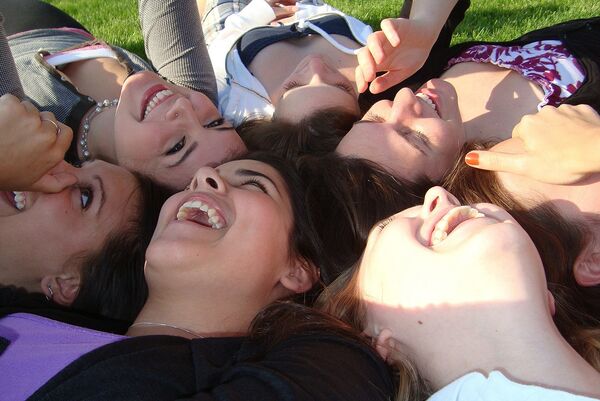 День смеха и шуток 2020: история праздника - Sputnik Грузия