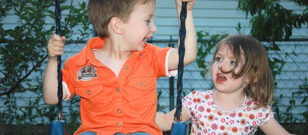 Играющиеся дети Играющиеся дети - Sputnik საქართველო