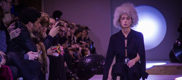 Тбилисская Неделя моды Tbilisi Fashion Week. Chubika - Sputnik Грузия
