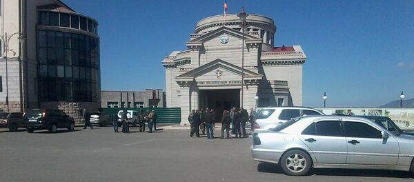 Сбор добровольцев на площади в Степанакерте - Sputnik Грузия