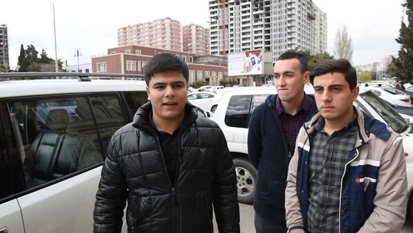 Молодежь партии Ени Азербайджан готова отправиться на фронт - Sputnik Грузия