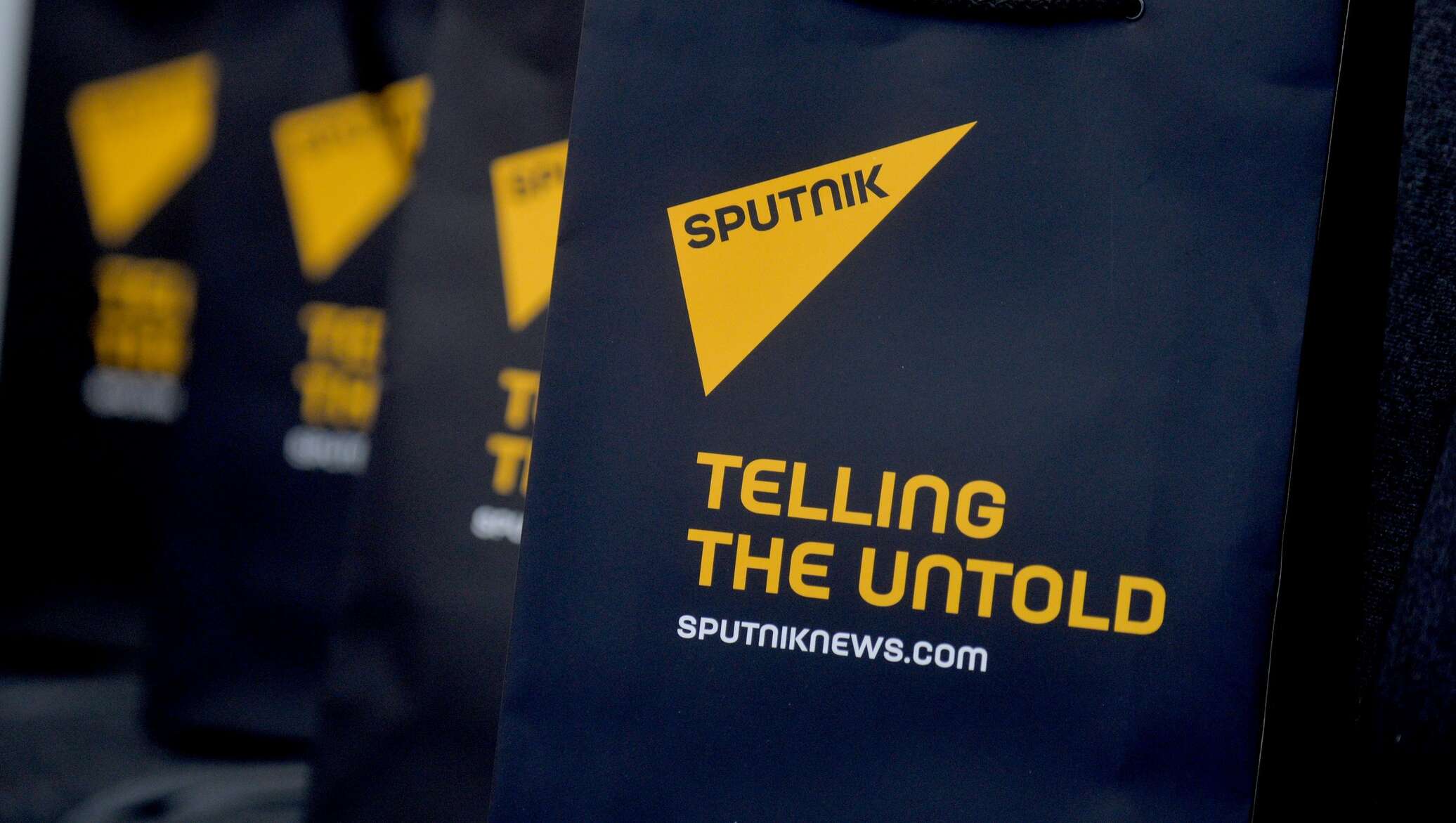 Спутник Ньюс. Sputnik telling the Untold.