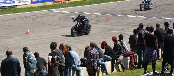 В Грузии стартовал новый сезон гонок для мотолюбителей-экстремалов - Sputnik Грузия