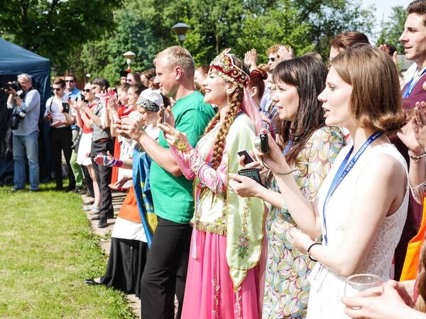 რუსეთის თეატრალურ მოღვაწეთა კავშირის საერთაშორისო საზაფხულო სკოლის მონაწილეები - Sputnik საქართველო