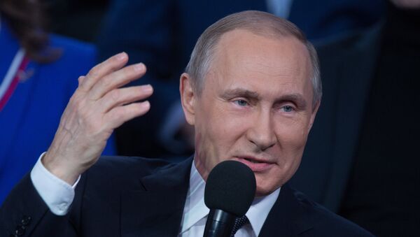 Президент РФ В.Путин участвует в работе III Медиафорума ОНФ Правда и справедливость - Sputnik Грузия