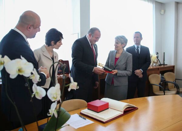 გიორგი მარგველაშვილი და ირინა ბოკოვა - Sputnik საქართველო