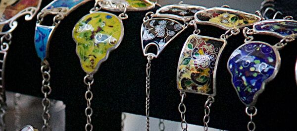 Украшения из перегородчатой эмали - Sputnik Грузия