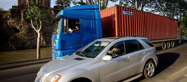 Автомобили на улицах грузинской столицы - Sputnik Грузия