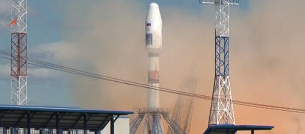 Видео первого запуска ракеты со спутниками с космодрома Восточный - Sputnik Грузия