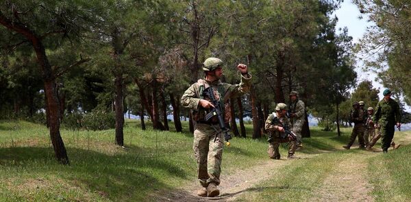 Военные Военные - Sputnik Грузия