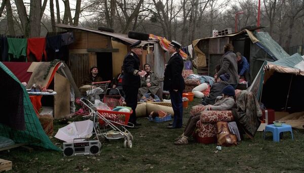 Кадр из фильма Зимняя песня Отара Иоселиани - Sputnik Грузия