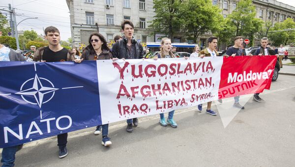 Протесты против присутствия военных США в Кишиневе - Sputnik Грузия