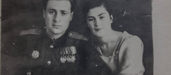 ეთერ აროშიძე და მოსე მდინარაძე ეთერ აროშიძე და მოსე მდინარაძე - Sputnik საქართველო