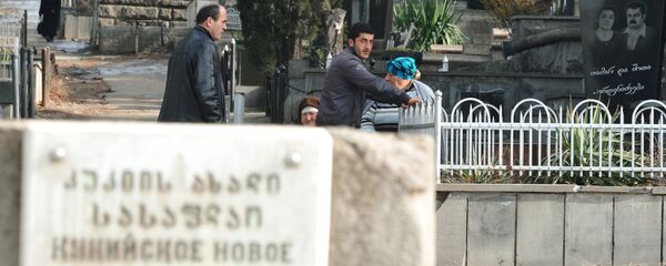 Кукийское кладбище в Тбилиси - Sputnik Грузия