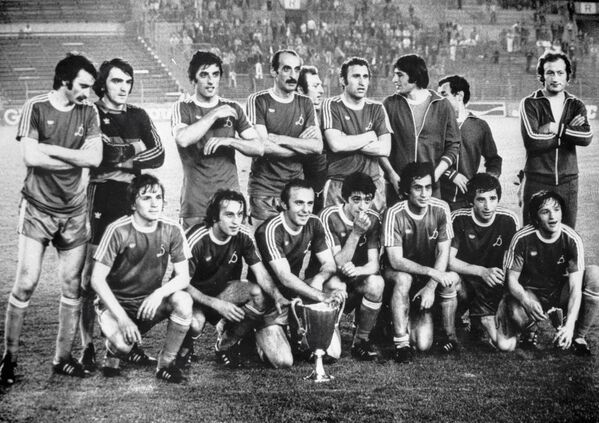 Футбольная команда «Динамо» (Тбилиси), которая 13 мая 1981 года завоевала «Кубок обладателей кубков». - Sputnik Грузия