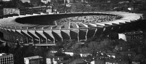 Стадион Бориса Пайчадзе, стадион Динамо. Это домашний стадион ФК Динамо (Тбилиси). Построен в 1976 году по проекту грузинского архитектора Гия Кердиани. - Sputnik Грузия