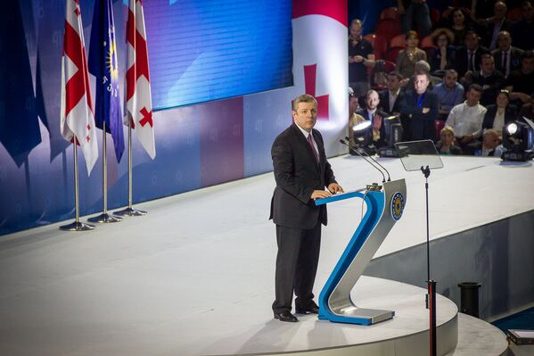 Премьер-министр Грузии Георгий Квирикашвили выступает на IV съезде Грузинской мечты. - Sputnik Грузия