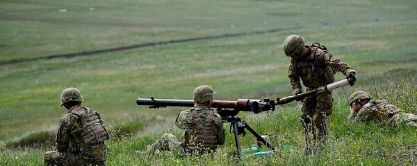 Полевые стрельбы в рамках учений Достойный партнер - Sputnik Грузия