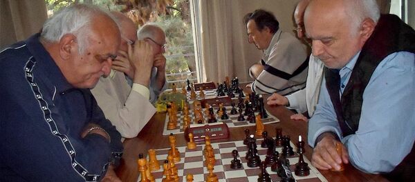 Шахматный турнир среди ветеранов памяти Мосе Мдинарадзе - Sputnik Грузия