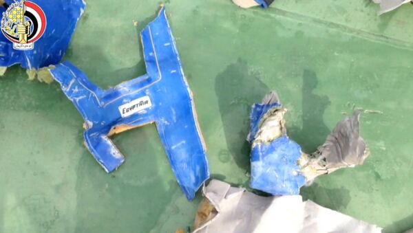Видео обломков разбившегося лайнера EgyptAir - Sputnik Грузия