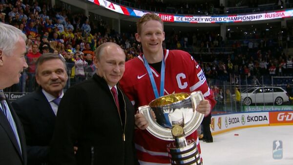Путин поздравил сборную Канады с победой в ЧМ по хоккею - Sputnik Грузия