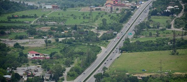 ცენტრალური ავტოტრასა „აღმოსავლეთი-დასავლეთი“ ცენტრალური ავტოტრასა „აღმოსავლეთი-დასავლეთი“ - Sputnik საქართველო