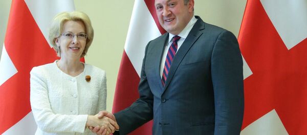 Президент Грузии Георгий Маргвелашвили и председатель сейма Латвии Инара Мурниеце - Sputnik Грузия