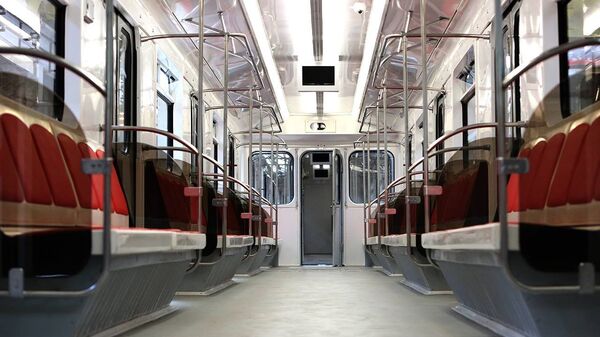 Обновленный поезд Тбилисского метро Обновленный поезд Тбилисского метро - Sputnik Грузия