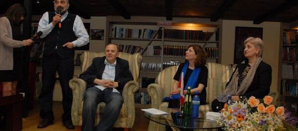 შეხვედრა პეპი ბოჭორიშვილთან შეხვედრა პეპი ბოჭორიშვილთან - Sputnik საქართველო