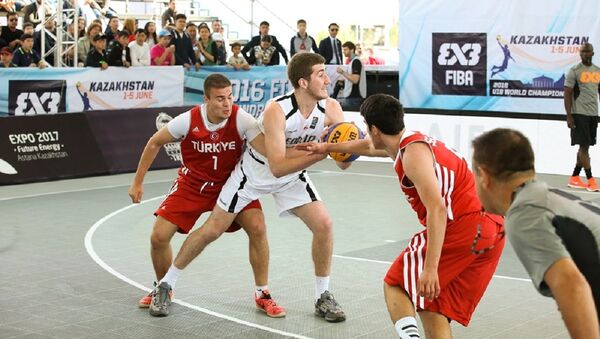 Сборная Грузии по баскетболу стартовала с победы на чемпионате Мира - Sputnik Грузия