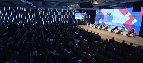 Форум Новая эпоха журналистики: прощание с мейнстримом - Sputnik Грузия