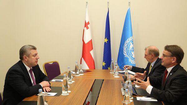 Премьер-министр Грузии Георгий Квирикашвили с представителями ООН - Sputnik Грузия