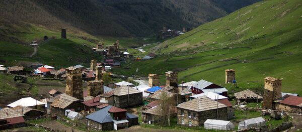 Горы, сванские башни и потрясающая природа - это надо увидеть в Грузии - Sputnik Грузия