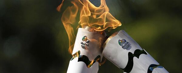Олимпийский огонь, факелы - Sputnik Грузия