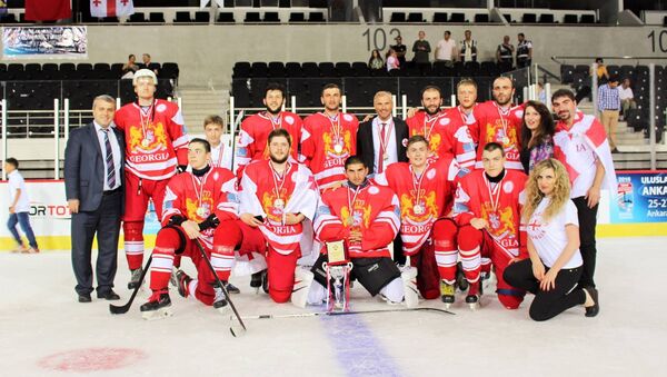 Грузинские хоккеисты выиграли Кубок Анкары - Sputnik Грузия