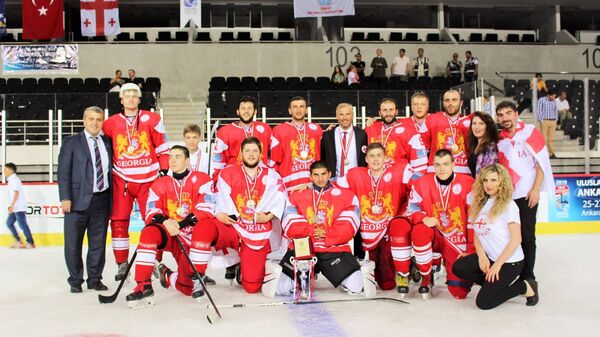 Грузинские хоккеисты выиграли Кубок Анкары - Sputnik Грузия