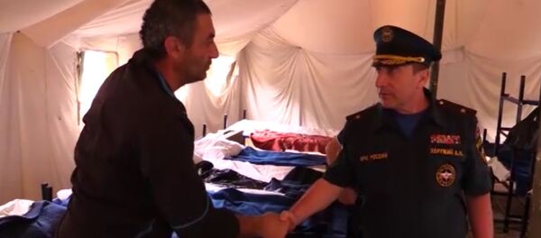 Глава МЧС РФ по Северной Осетии осмотрел лагеря на Военно-Грузинской дороге - Sputnik Грузия