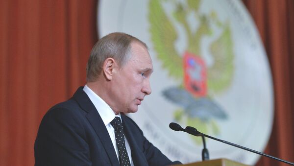 Президент РФ В. Путин выступил на совещании послов и постпредов РФ в иностранных государствах - Sputnik Грузия