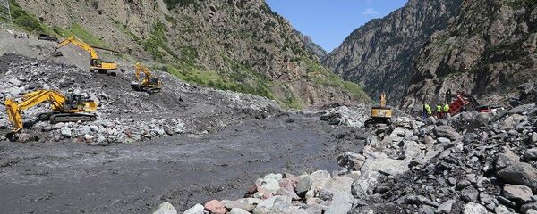 Терек вернули в русло. Идут восстановительные работы - Sputnik Грузия