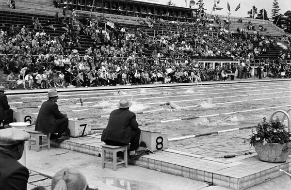 Олимпийские состязания по плаванию - Sputnik Грузия