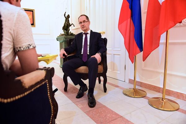 შვეიცარიის საელჩოში რუსეთის ფედერაციის ინტერესთა სექციის ხელმძღვანელი ვადიმ გორელოვი შვეიცარიის საელჩოში რუსეთის ფედერაციის ინტერესთა სექციის ხელმძღვანელი ვადიმ გორელოვი - Sputnik საქართველო