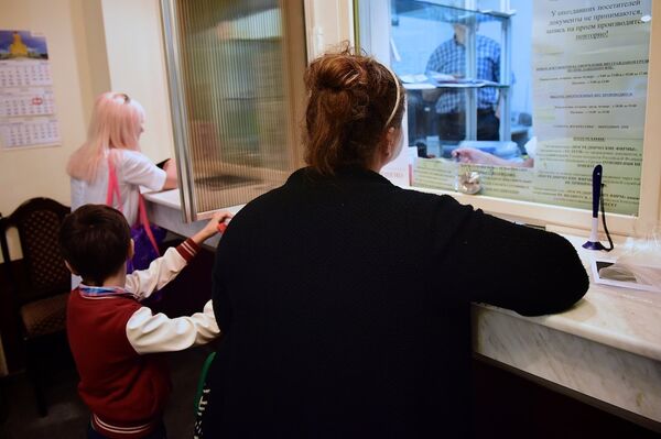 ვიზების გაფორმების ფანჯარა რუსეთის ინტერსთა სექციაში ვიზების გაფორმების ფანჯარა რუსეთის ინტერსთა სექციაში - Sputnik საქართველო