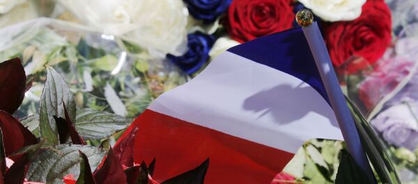 Траур по погибшим в Ницце - Sputnik Грузия