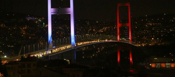 საცობი სამხედროების მიერ დაბლოკილ ბოსფორის ხიდზე - Sputnik საქართველო