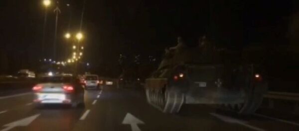 Танк ВС Турции на улицах Анкары Танк ВС Турции на улицах Анкары - Sputnik Грузия