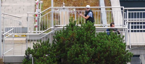 Видео спецоперации у ТЦ в Мюнхене, где велась стрельба по посетителям - Sputnik Грузия