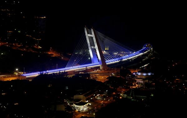Мост, по которому проходит четвертая линия метро, в Рио-де-Жанейро. - Sputnik Грузия
