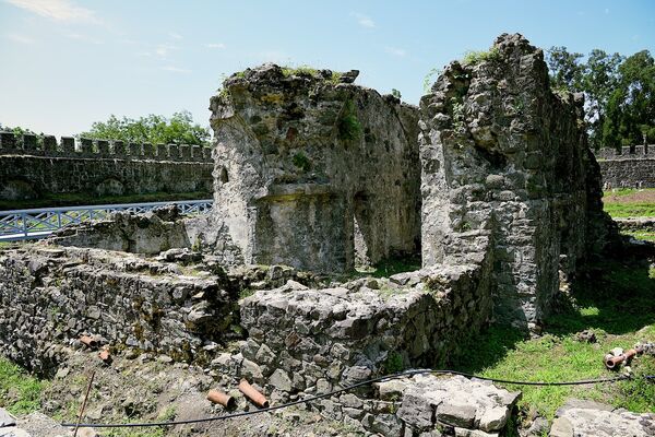 Руины бань на территории крепости Гонио. - Sputnik Грузия