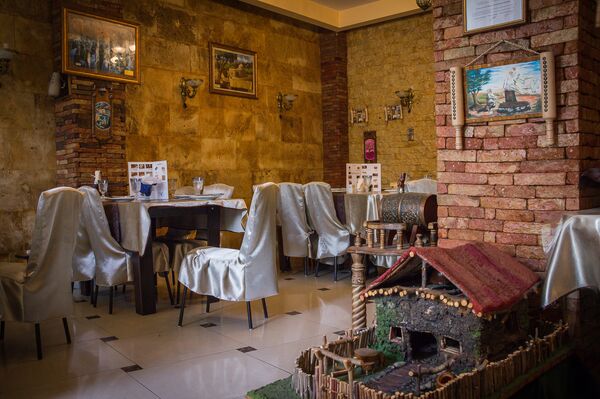 Евреи в Грузии. Еврейский ресторан Евреи в Грузии. Еврейский ресторан - Sputnik Грузия