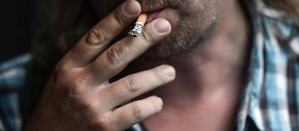 მოწევა საზოგადოებრივ ადგილებში - Sputnik საქართველო